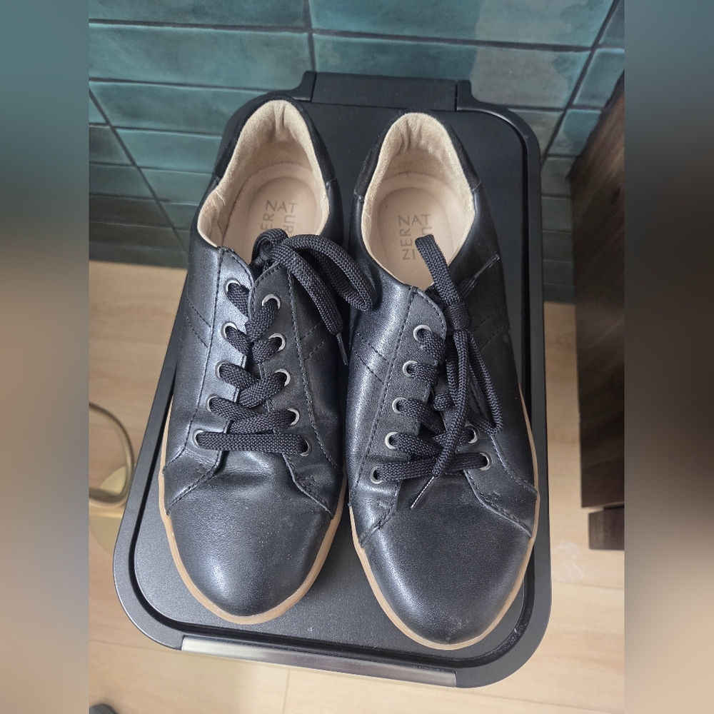 Naturalizer Morrison Leather & Suede Sneakers - Women’s 11W